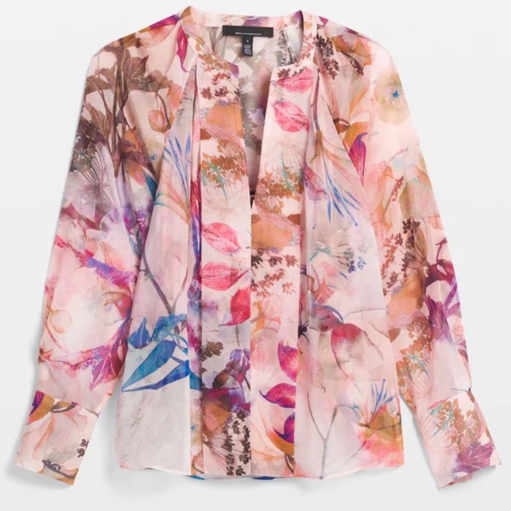 WHBM Camellia Pleated Blouse - Picture 4 of 9
